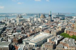 Liverpool - Liverpool - Miasto brązowej cegły i The Beatles
